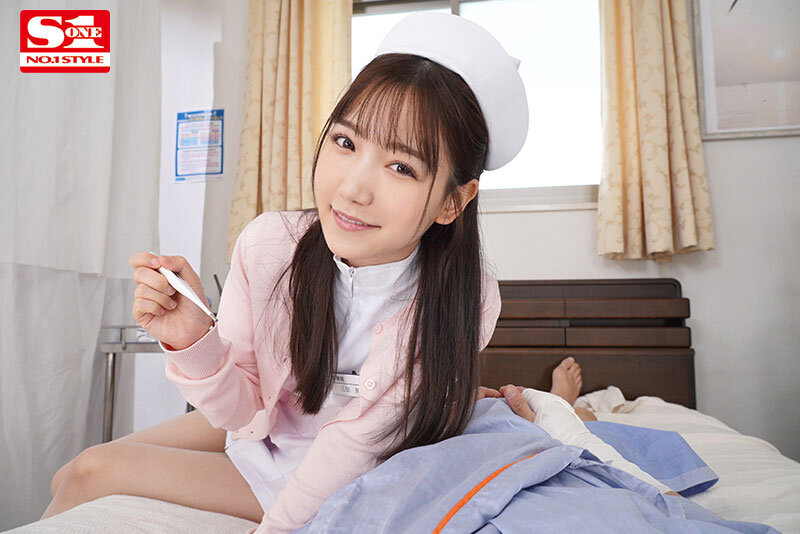 【VR】推しに弱いフリしてこっそり性処理ご奉仕してくれるあざと可愛い新人ナースと濃密えちえち入院性活 三田真鈴(sivr00366) シーン2